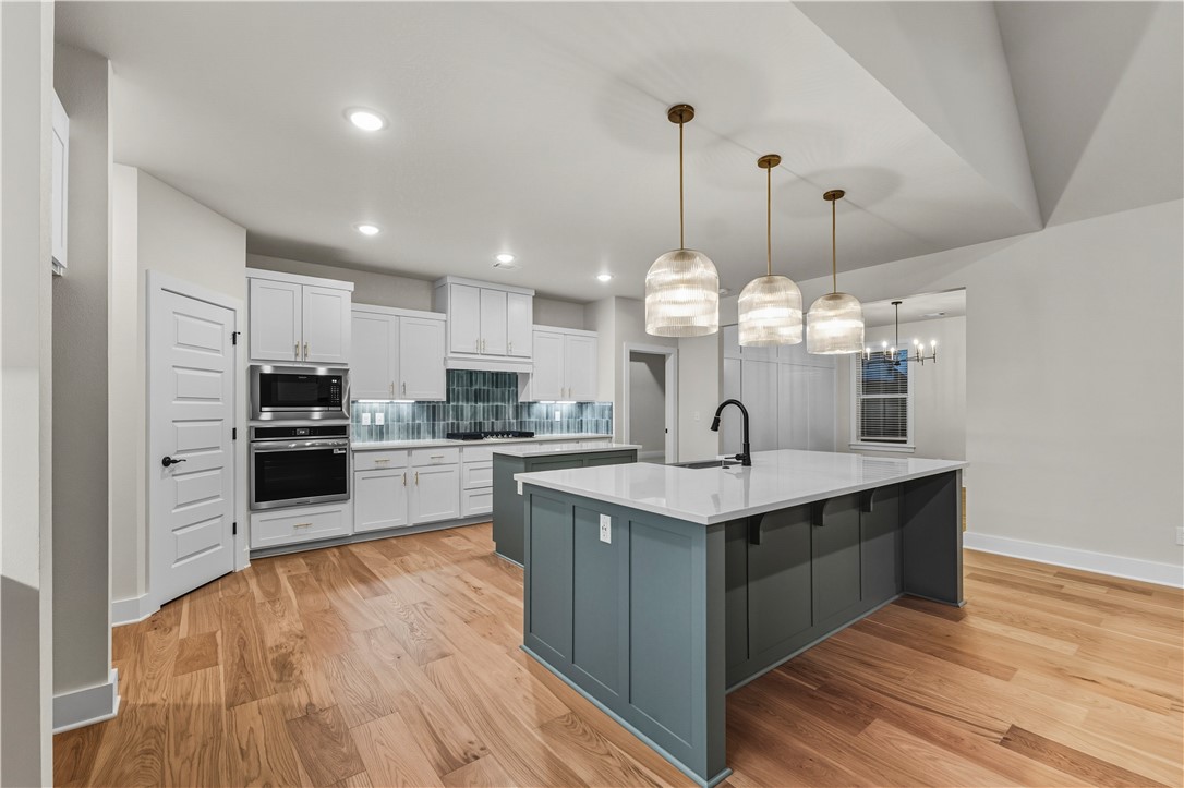 DIAMOND ESTATES PH V-CENTERTON - Residential