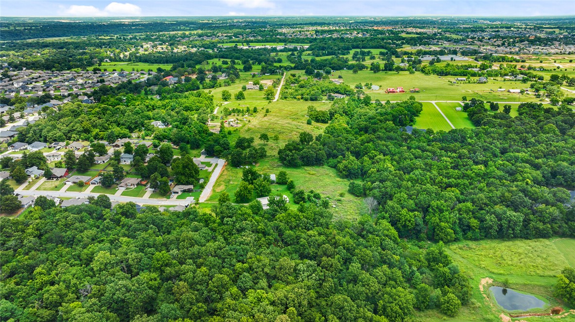 PARKER ESTATES - Land