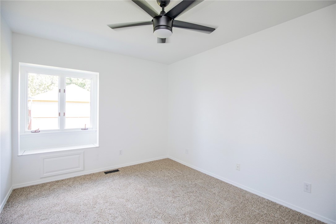 CROW'S NEST THIRD ADD - Residential Lease