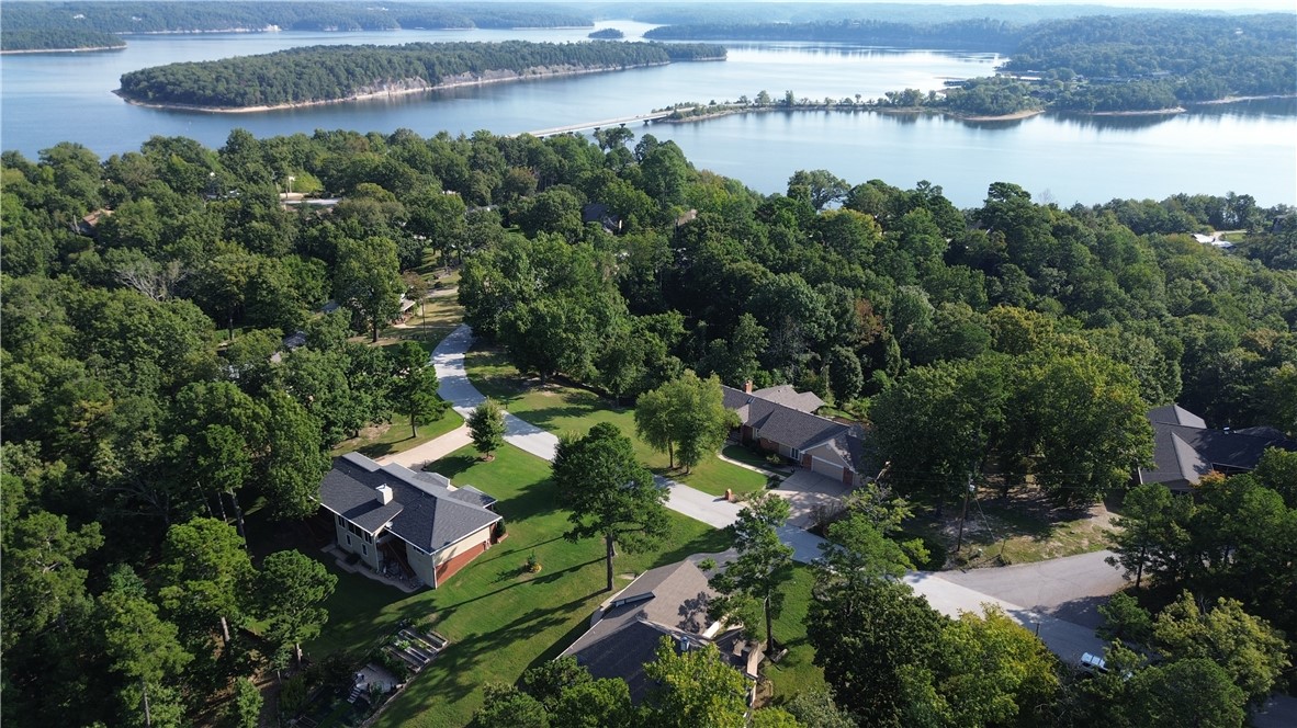 CROW'S NEST THIRD ADD - Residential Lease