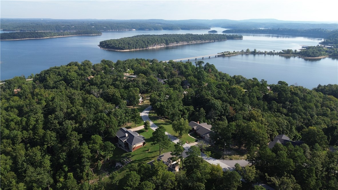 CROW'S NEST THIRD ADD - Residential Lease