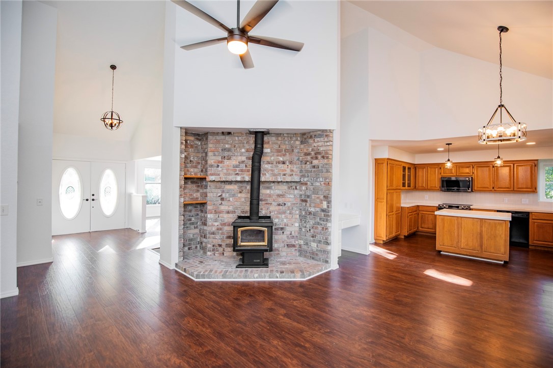 CROW'S NEST THIRD ADD - Residential Lease