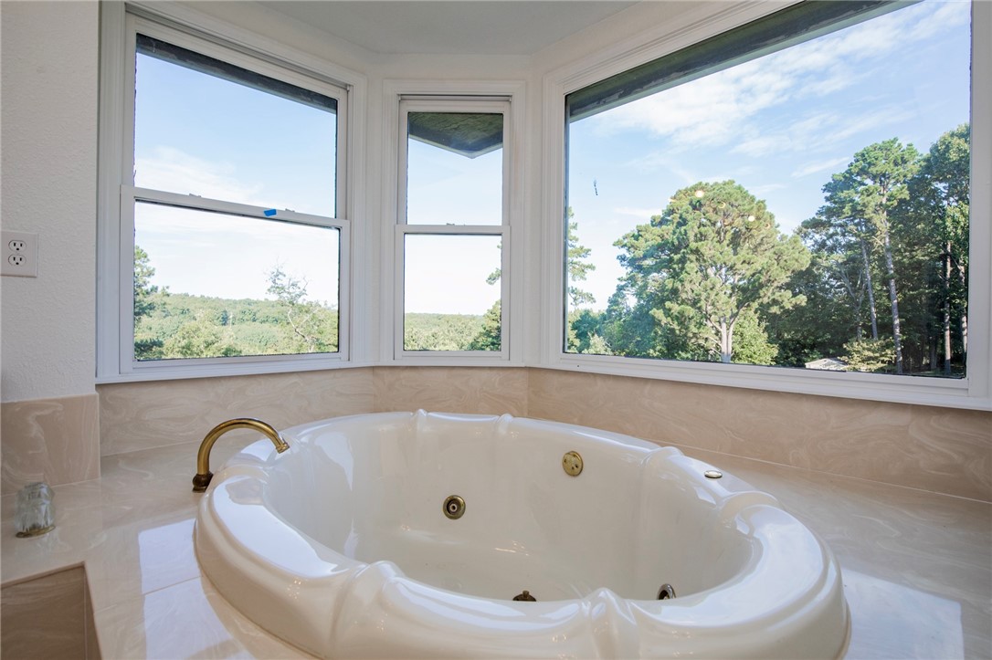 CROW'S NEST THIRD ADD - Residential Lease