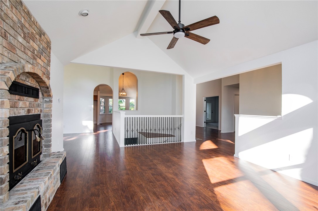 CROW'S NEST THIRD ADD - Residential Lease