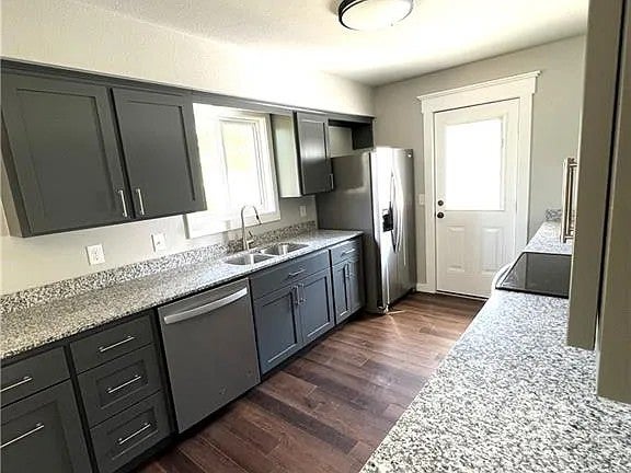 2015 W Sycamore Street