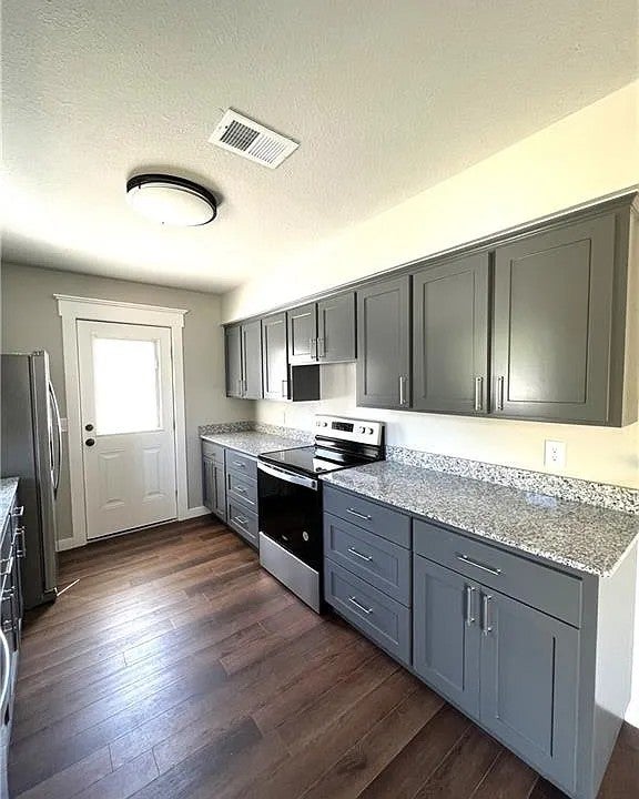 2015 W Sycamore Street