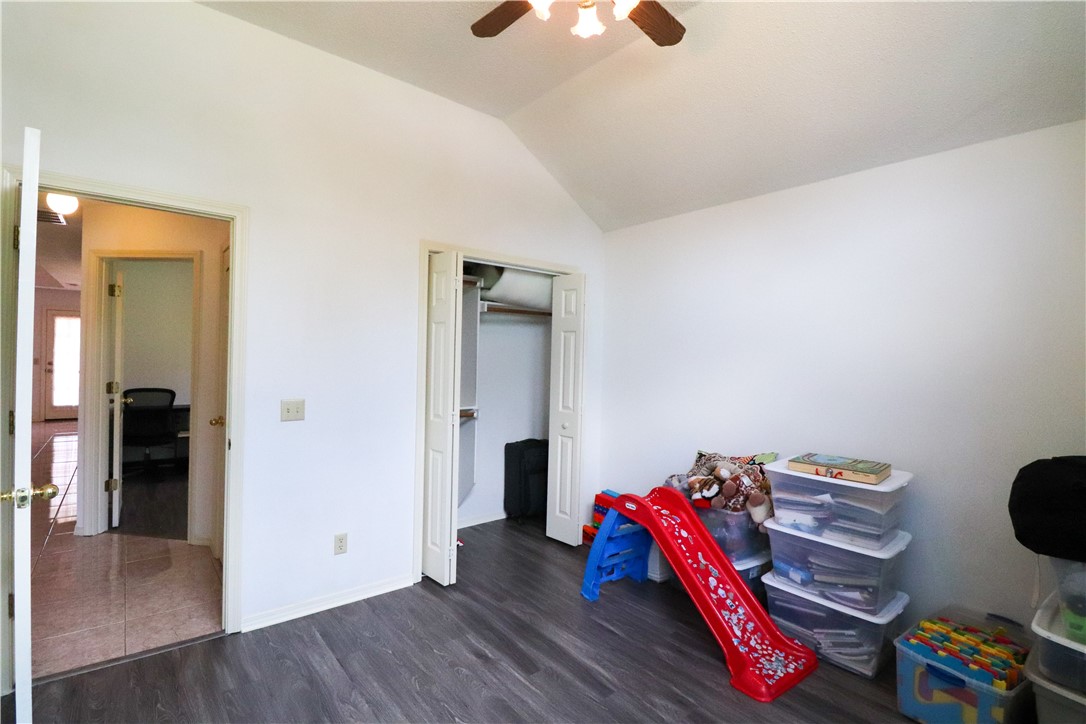 Hill View - Residential