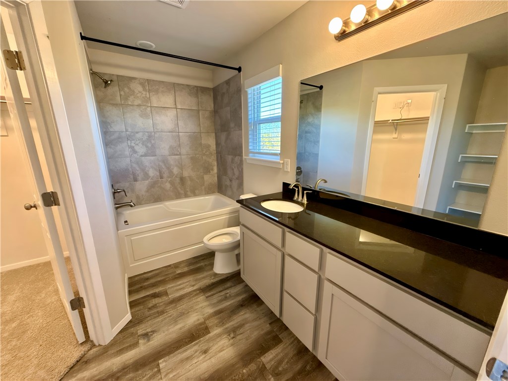 Lakewood Crossing - Residential Lease