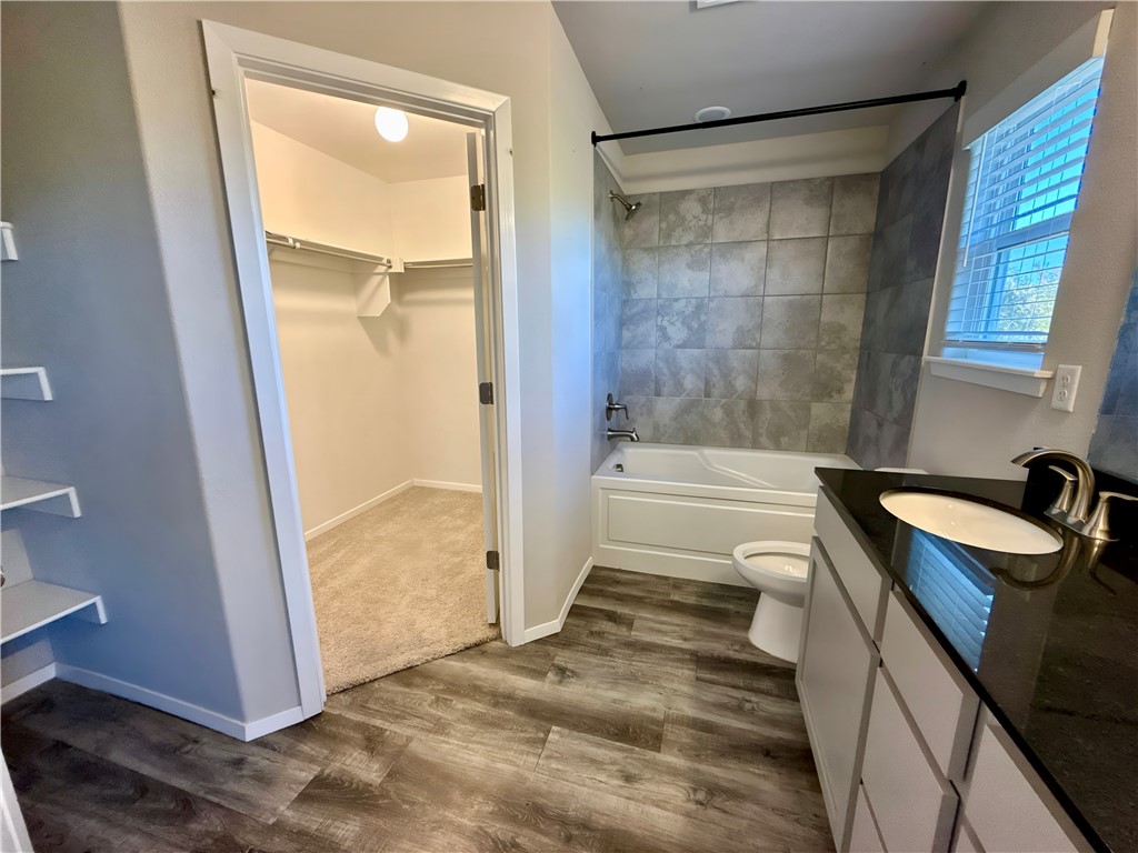 Lakewood Crossing - Residential Lease