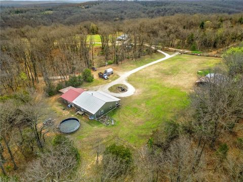 12107 Volcano Road West Fork AR 72774