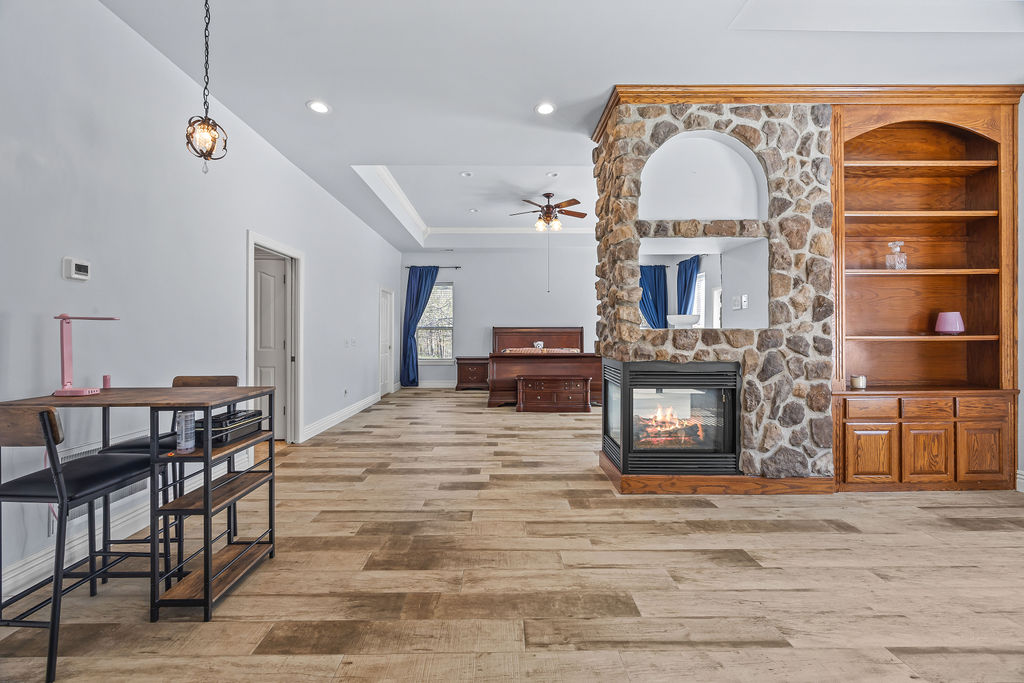 Phoenix Acres Gravette - Residential