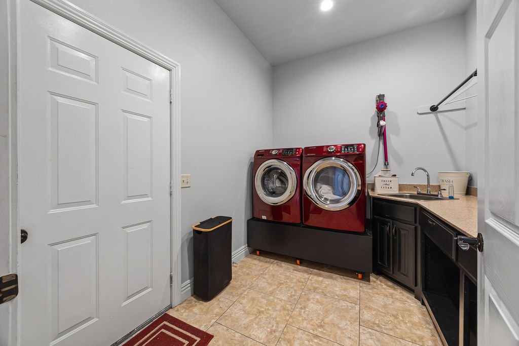 Phoenix Acres Gravette - Residential