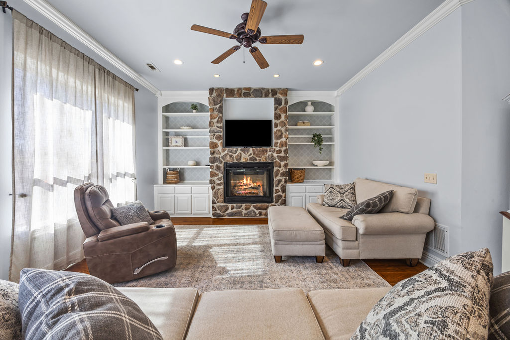 Phoenix Acres Gravette - Residential