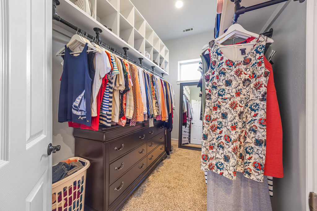 Phoenix Acres Gravette - Residential