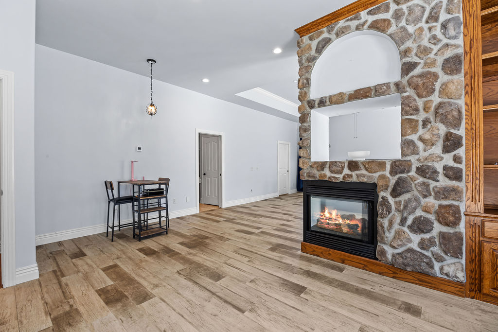 Phoenix Acres Gravette - Residential