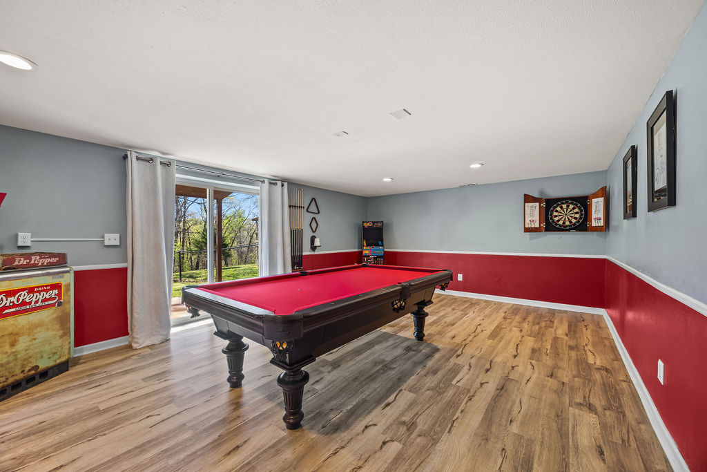 Phoenix Acres Gravette - Residential