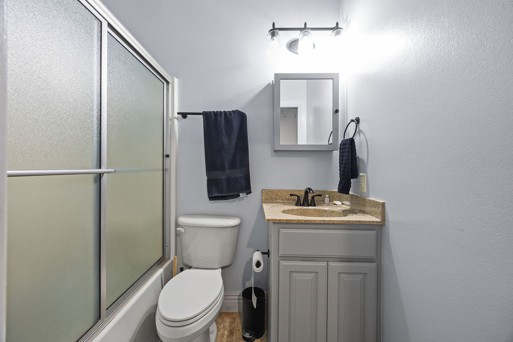 Phoenix Acres Gravette - Residential