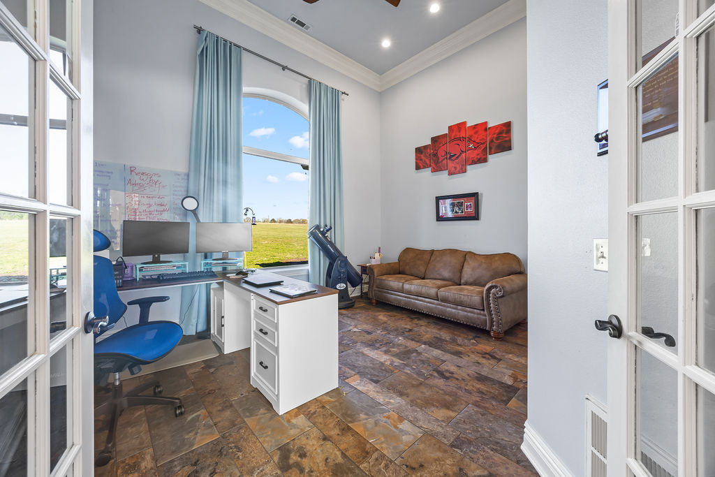 Phoenix Acres Gravette - Residential