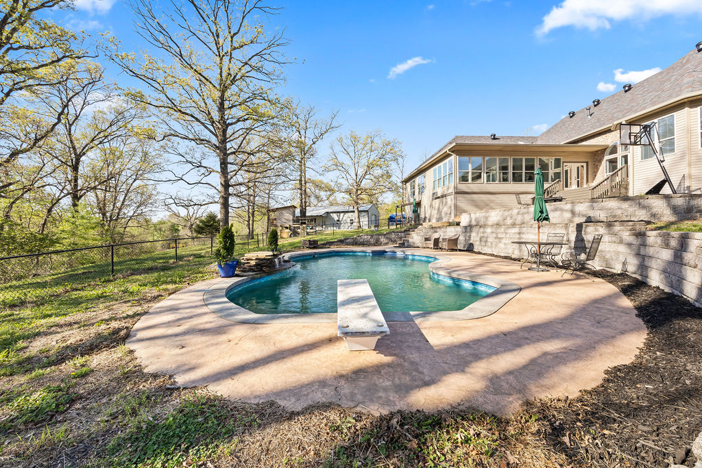 Phoenix Acres Gravette - Residential