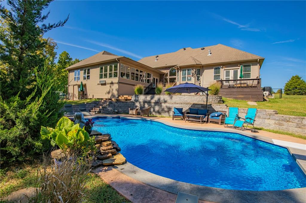 Phoenix Acres Gravette - Residential