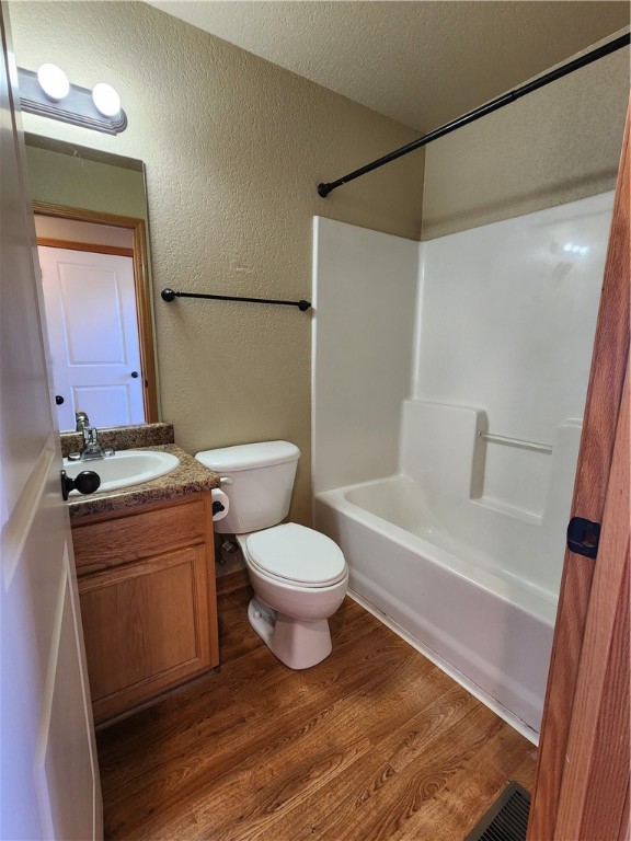 Village On Shiloh Hpr - Residential Lease