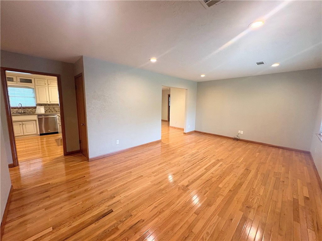unlisted - Residential Lease