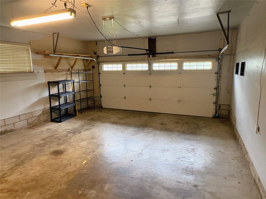 unlisted - Residential Lease