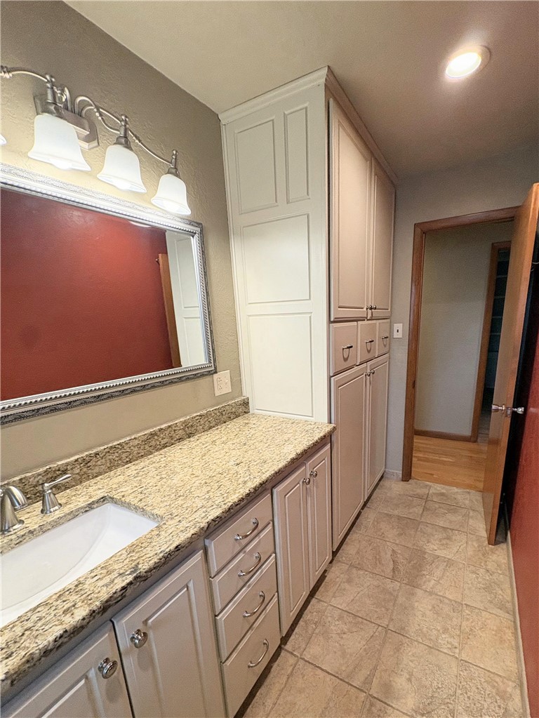 unlisted - Residential Lease