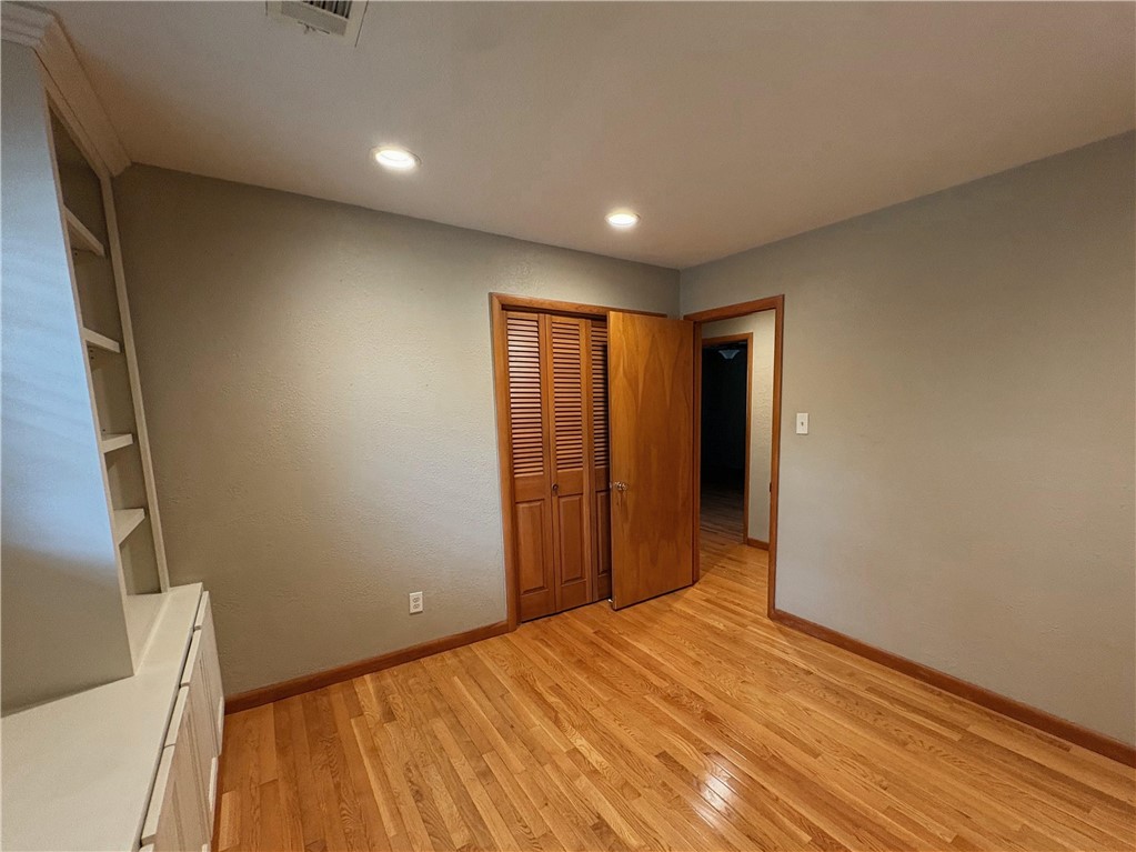 unlisted - Residential Lease