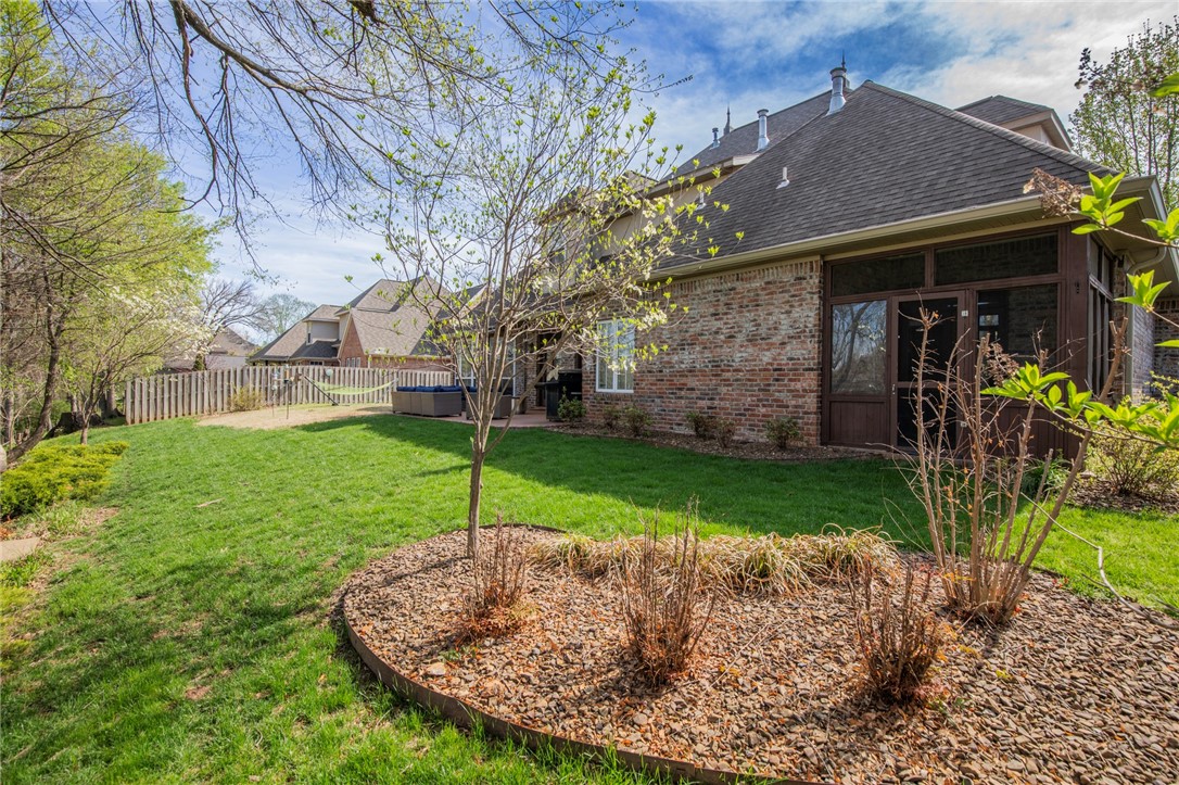 Bordeaux Sub Rogers - Residential