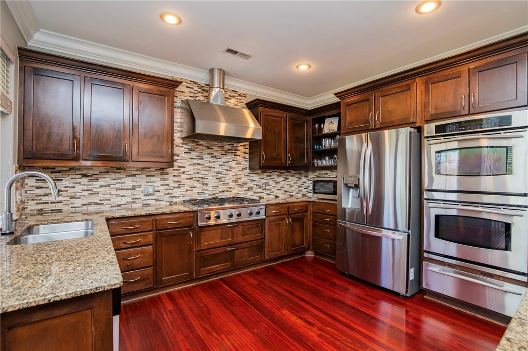 Bordeaux Sub Rogers - Residential