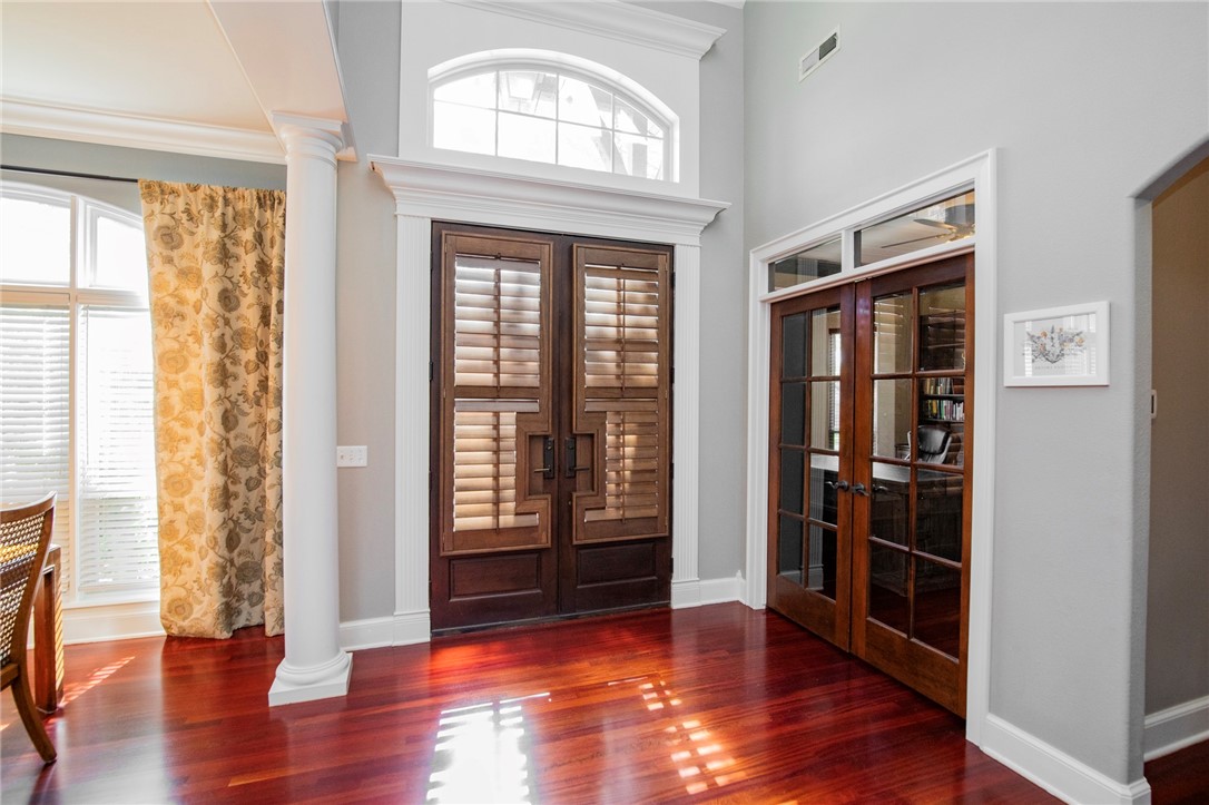 Bordeaux Sub Rogers - Residential