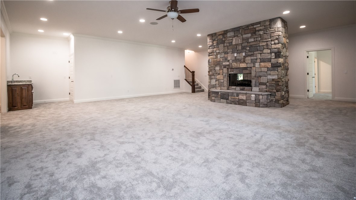 Holland Hills Estates - Residential