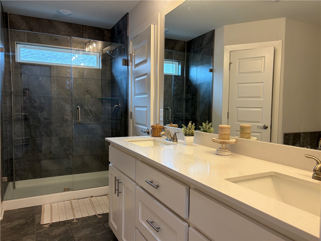 Riverwalk Ph 4 - Residential Lease