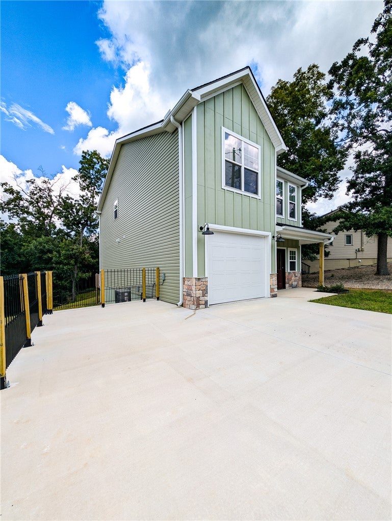 4 McHugh Lane