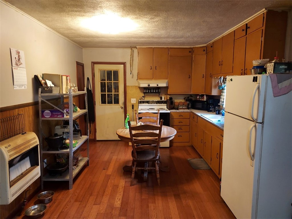 115 W Cardinal Lane Lane