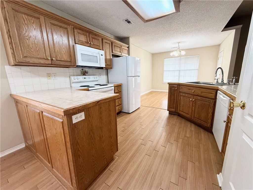 Crystal Spgs Ph I - Residential Lease