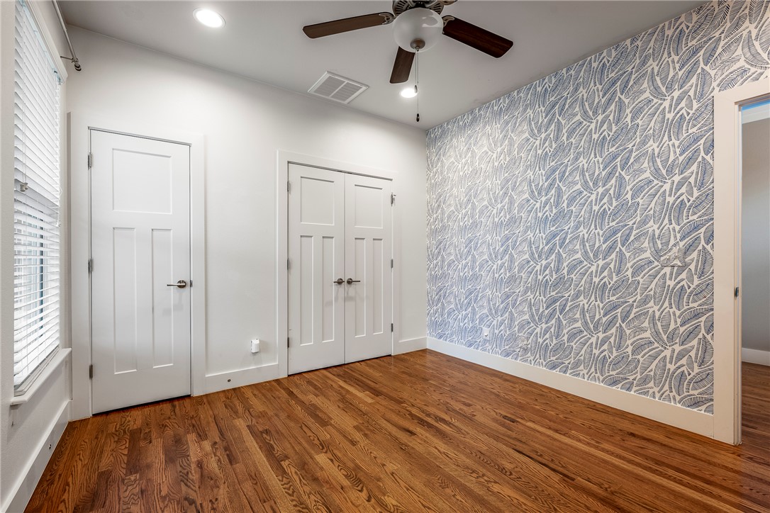 Woods Creek - Residential