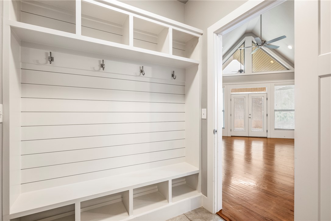 Woods Creek - Residential