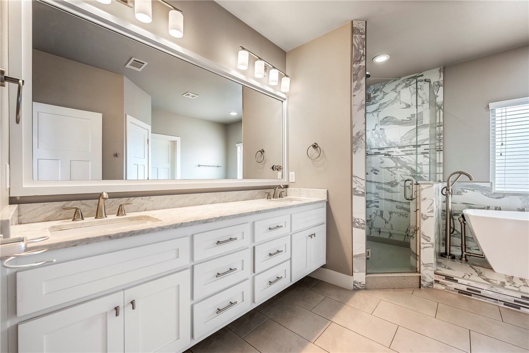 Woods Creek - Residential