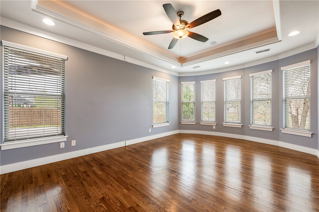 Woods Creek - Residential