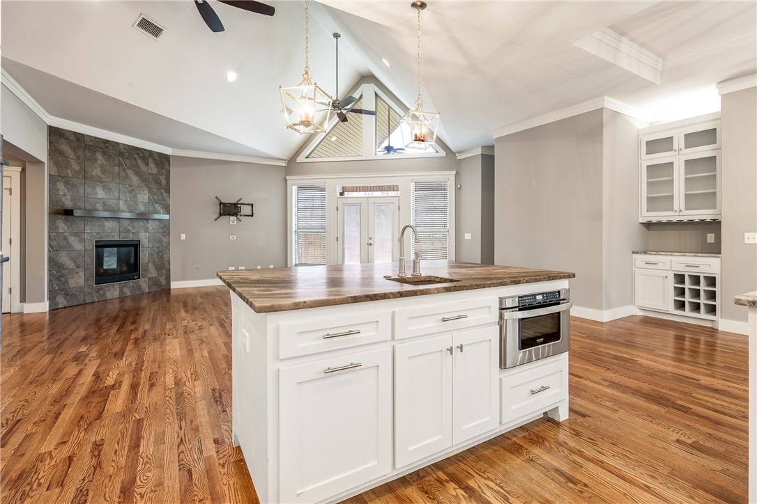 Woods Creek - Residential