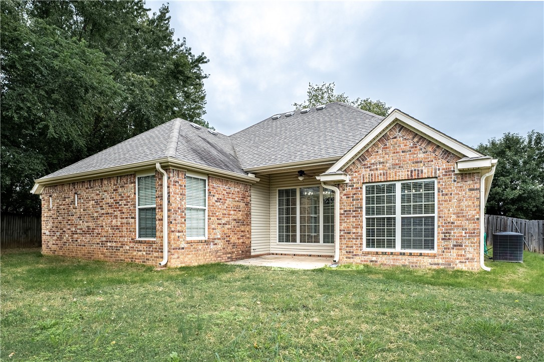 Bellwood Sub Ph I - Residential Lease