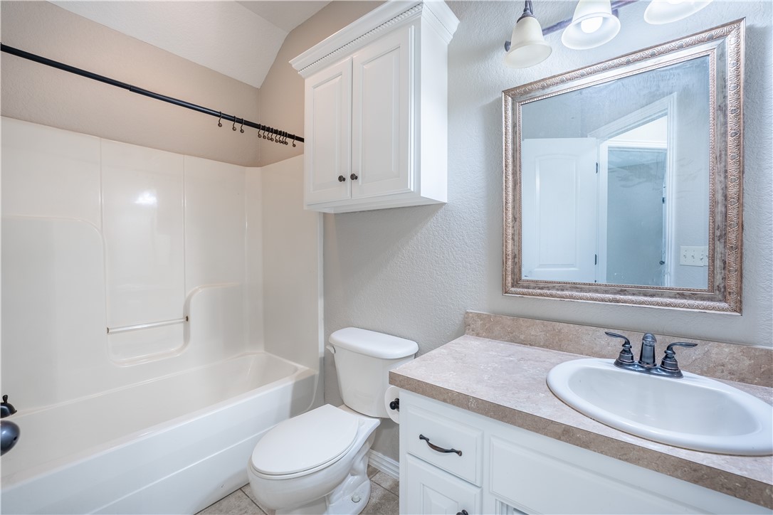 Bellwood Sub Ph I - Residential Lease