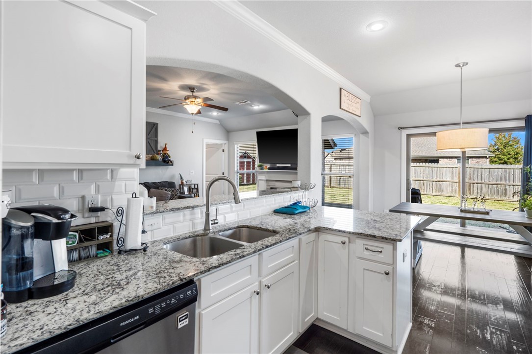 Bellewood Sub Centerton - Residential