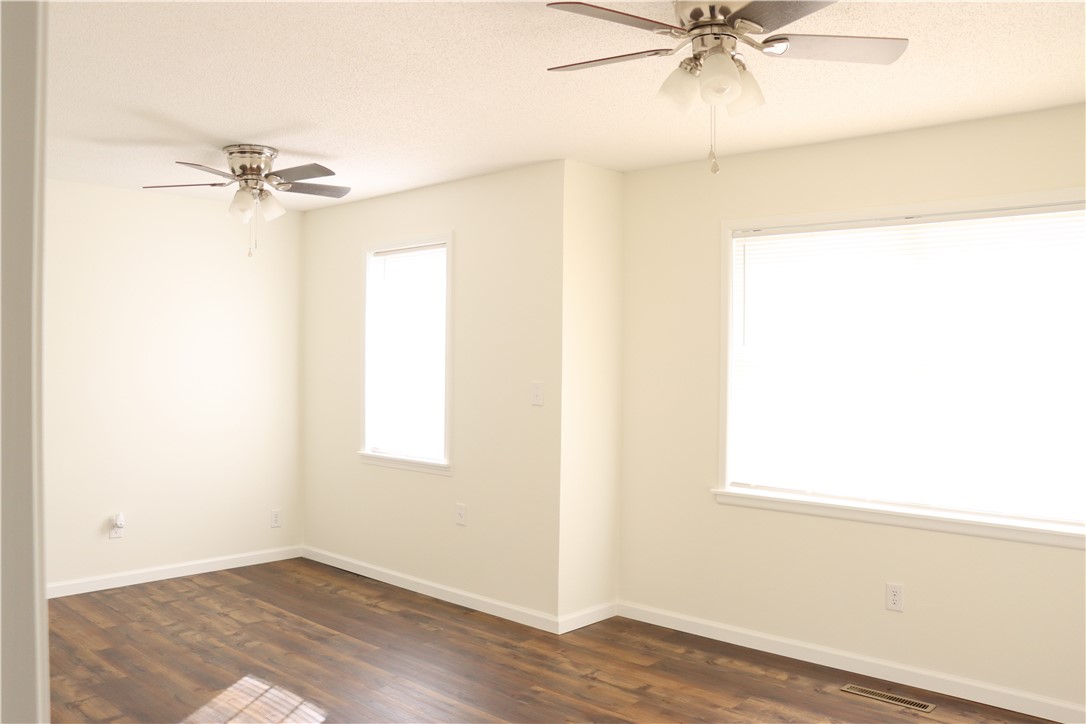 Clarksville 6923 - Residential