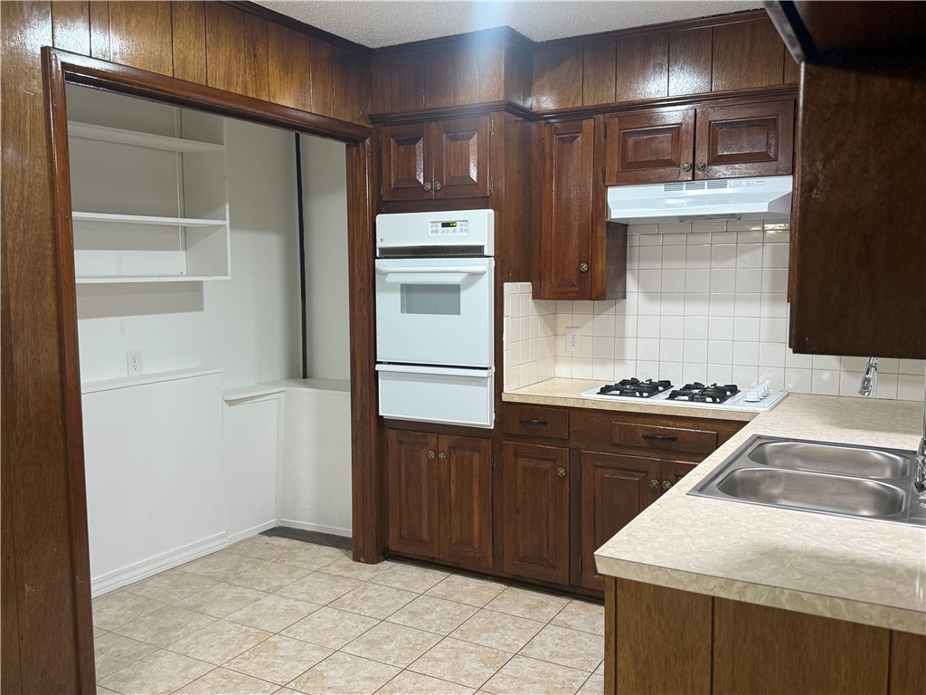 Clarksville 6923 - Residential