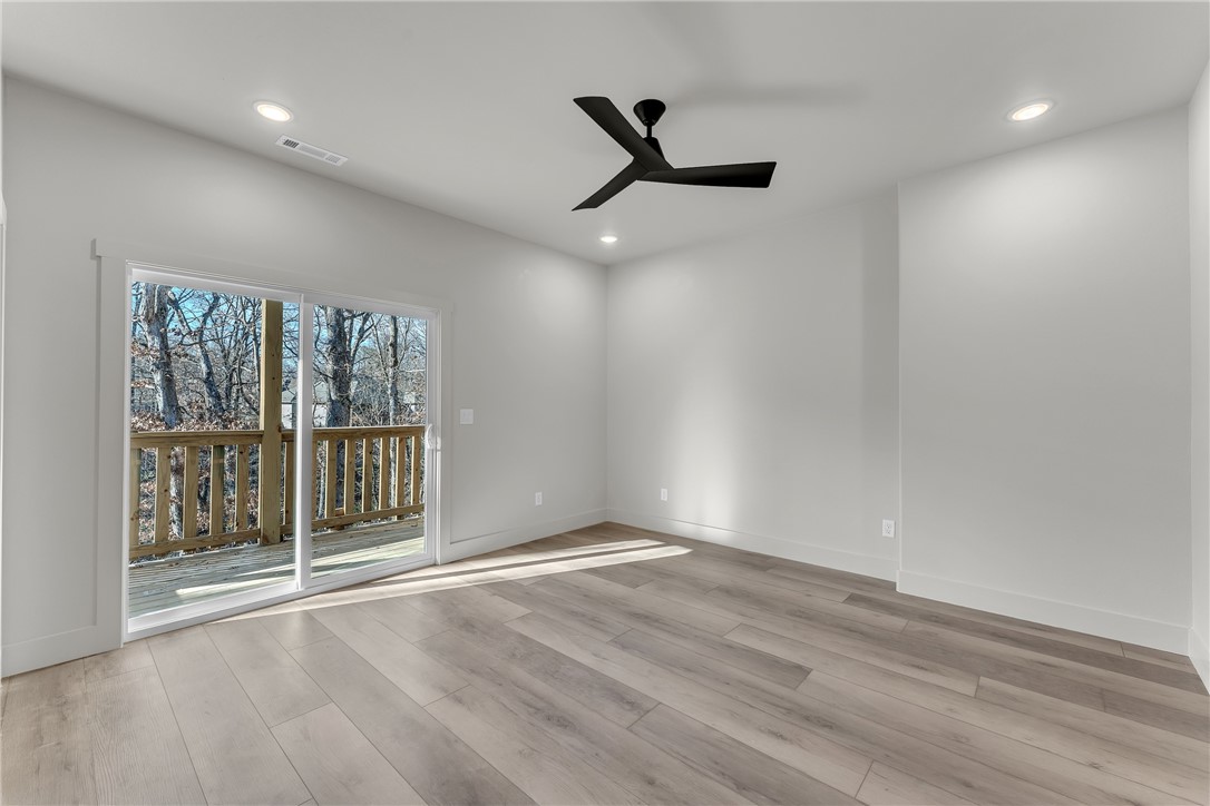 Marionet Sub Bvv - Residential