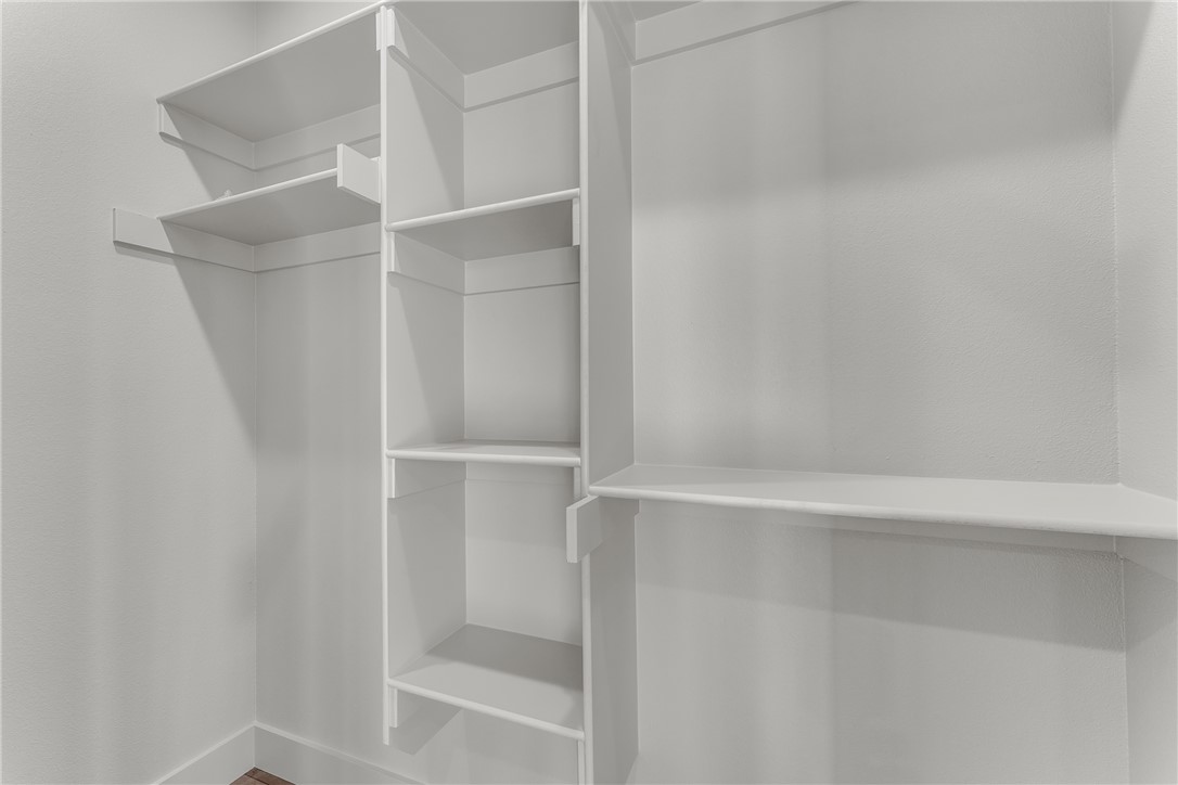 Marionet Sub Bvv - Residential