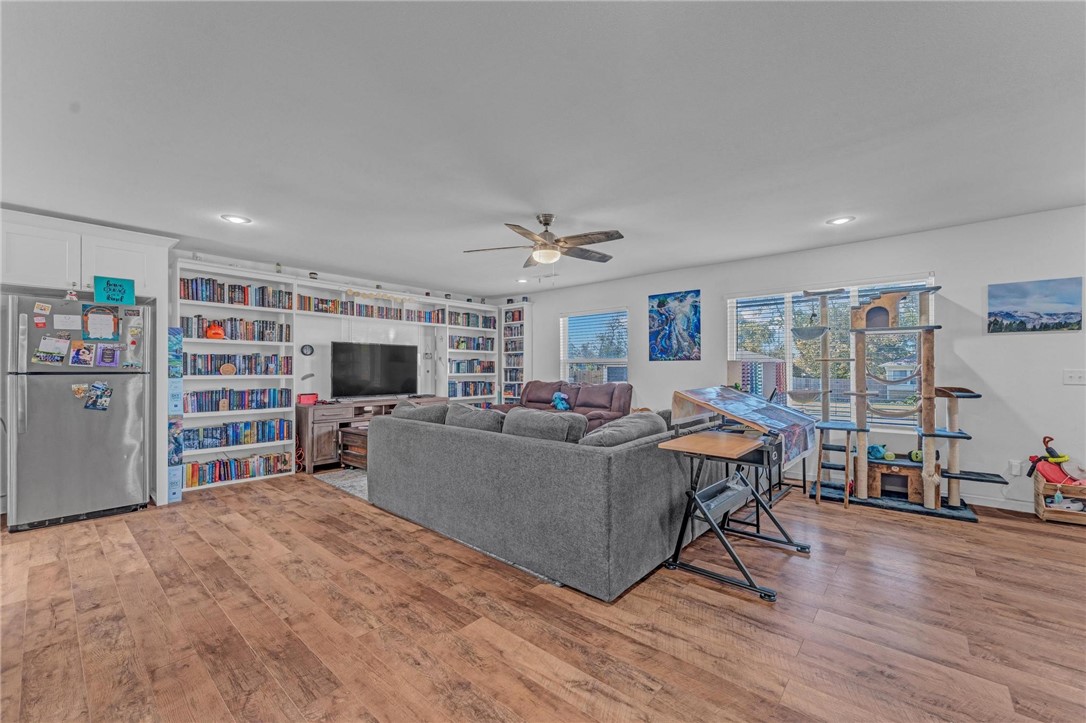 Cypress Acres Rogers - Residential